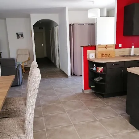 Maison De 2 Chambres Avec Jardin Amenage A Meschers Sur Gironde Semesterbostad *